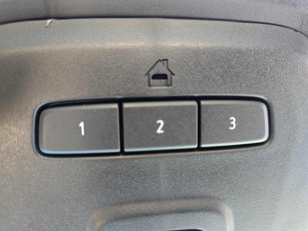 GMC Yukon XL 4WD 4dr Denali 2021