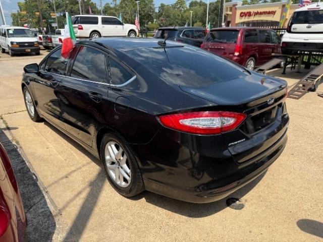 Ford Fusion  2014