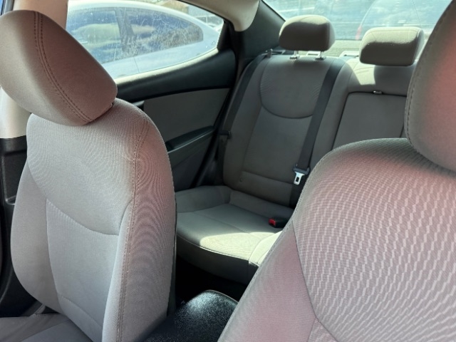 Hyundai Elantra  2016