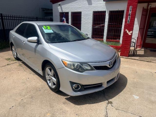Toyota Camry  2012