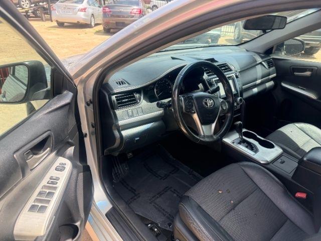 Toyota Camry  2012