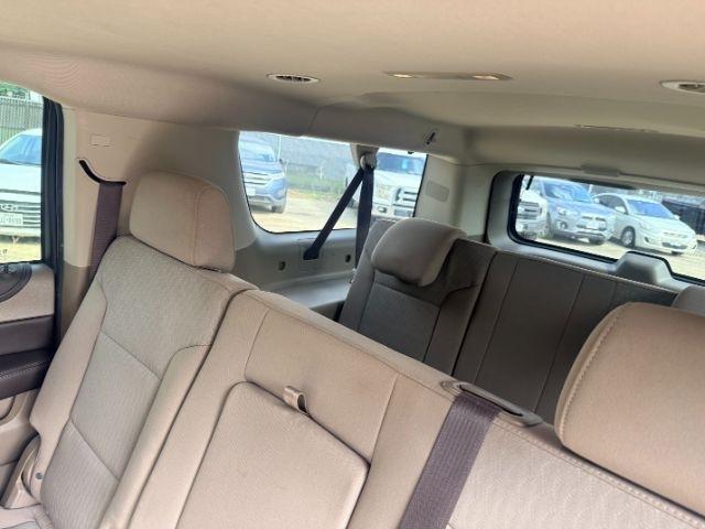 Chevrolet Suburban  2019