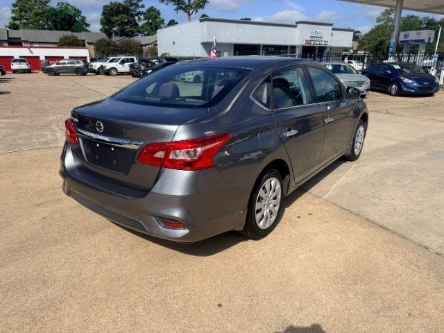 Nissan Sentra  2018