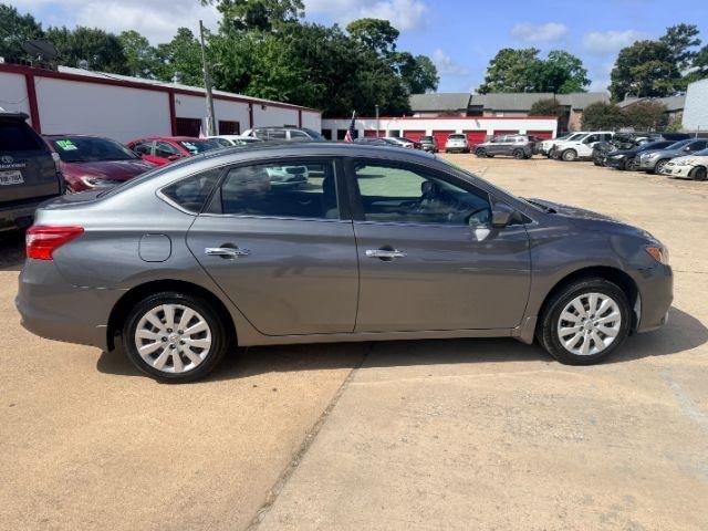 Nissan Sentra  2018