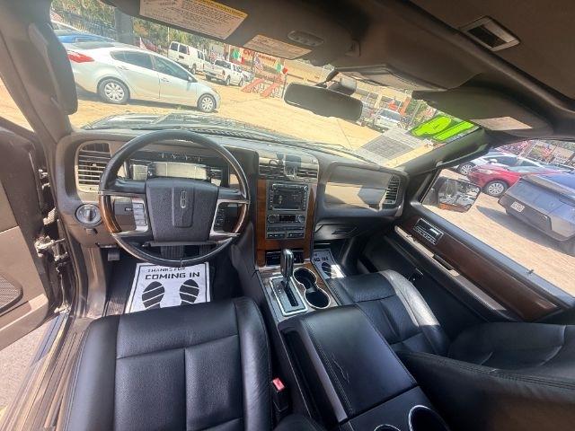 Lincoln Navigator L  2014