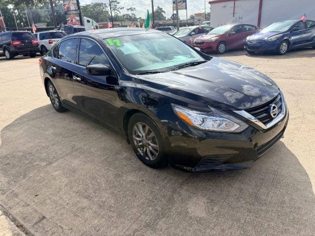 Nissan Altima  2017