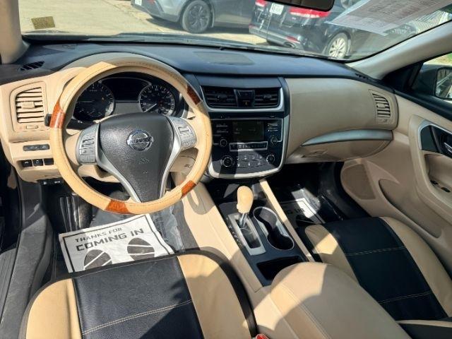 Nissan Altima  2017