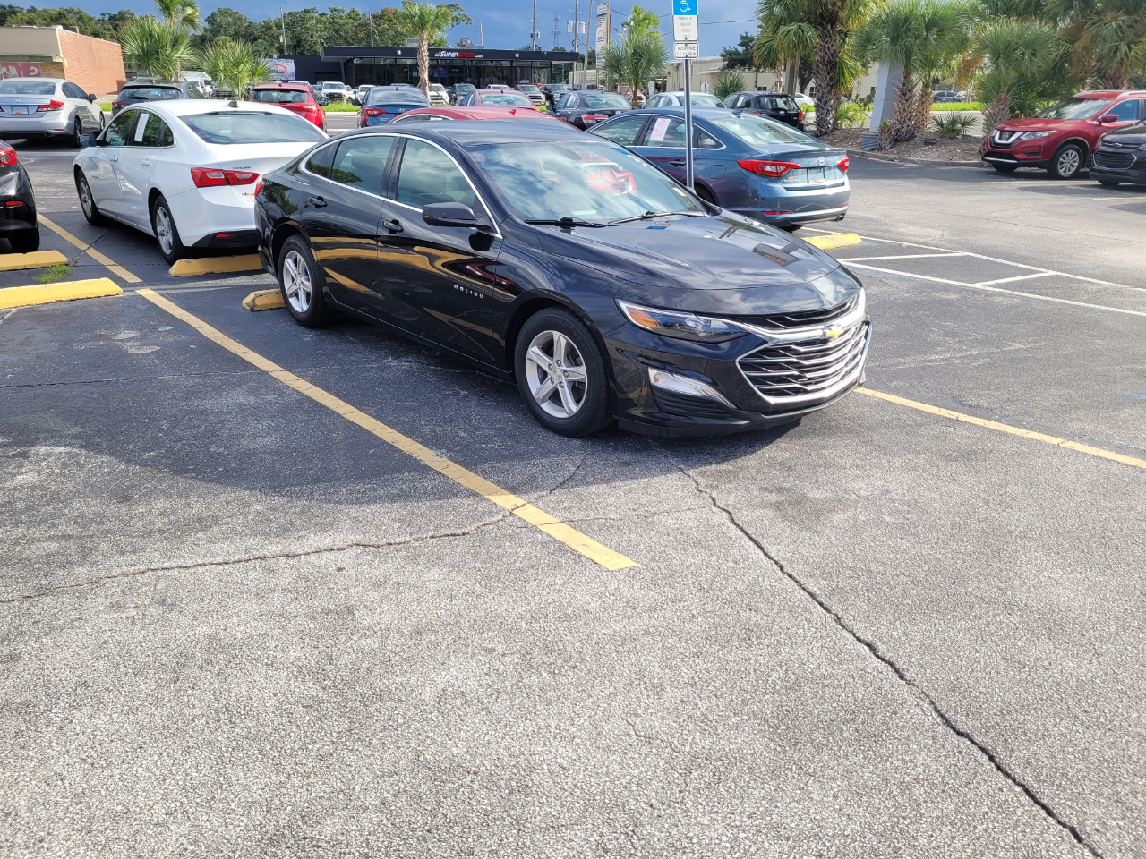 Chevrolet Malibu 4dr Sdn LS w/1LS 2020