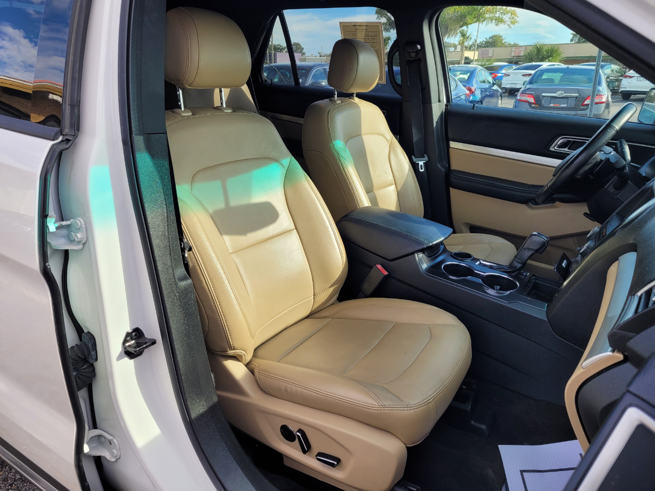 Ford Explorer XLT FWD 2017