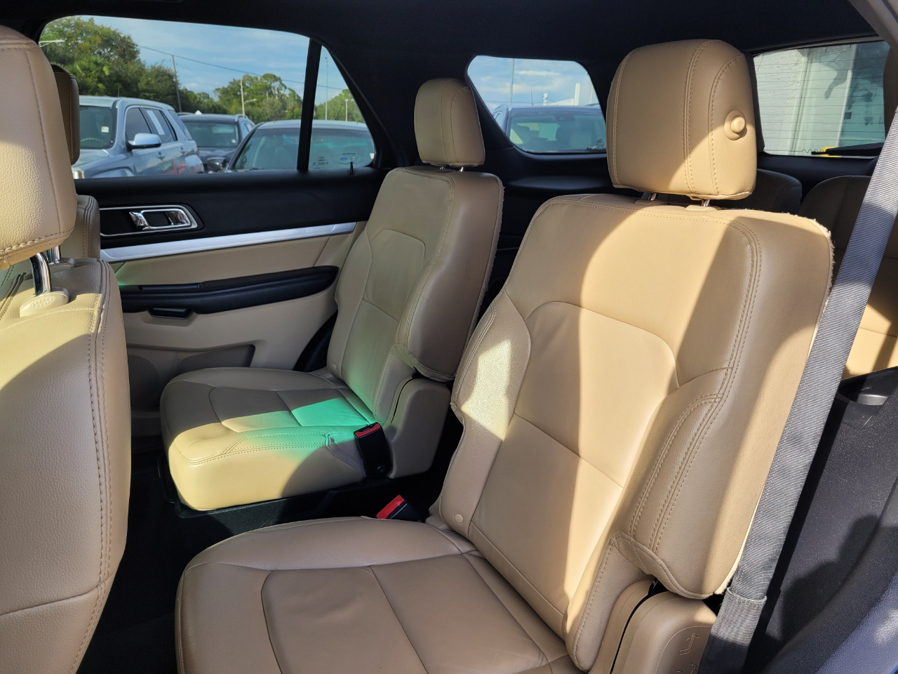 Ford Explorer XLT FWD 2017