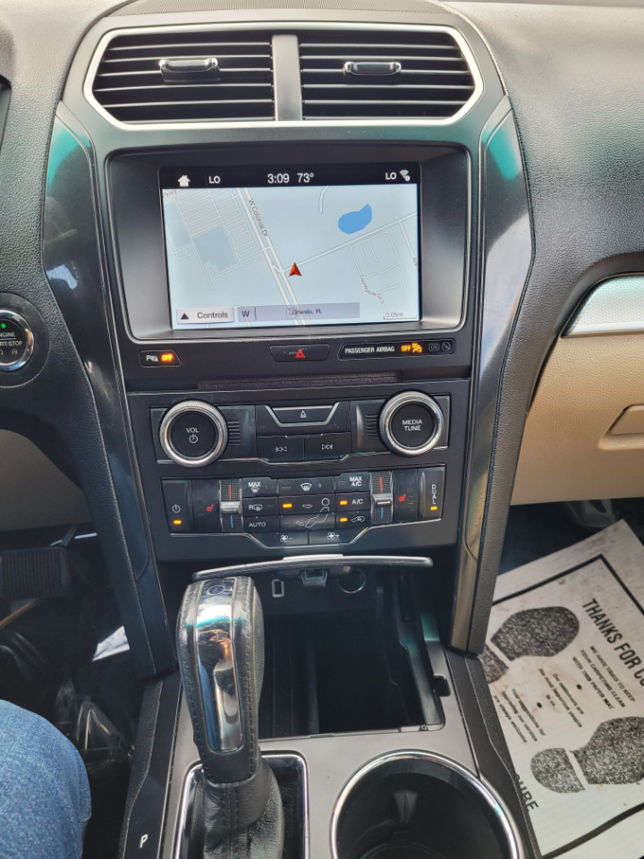 Ford Explorer XLT FWD 2017