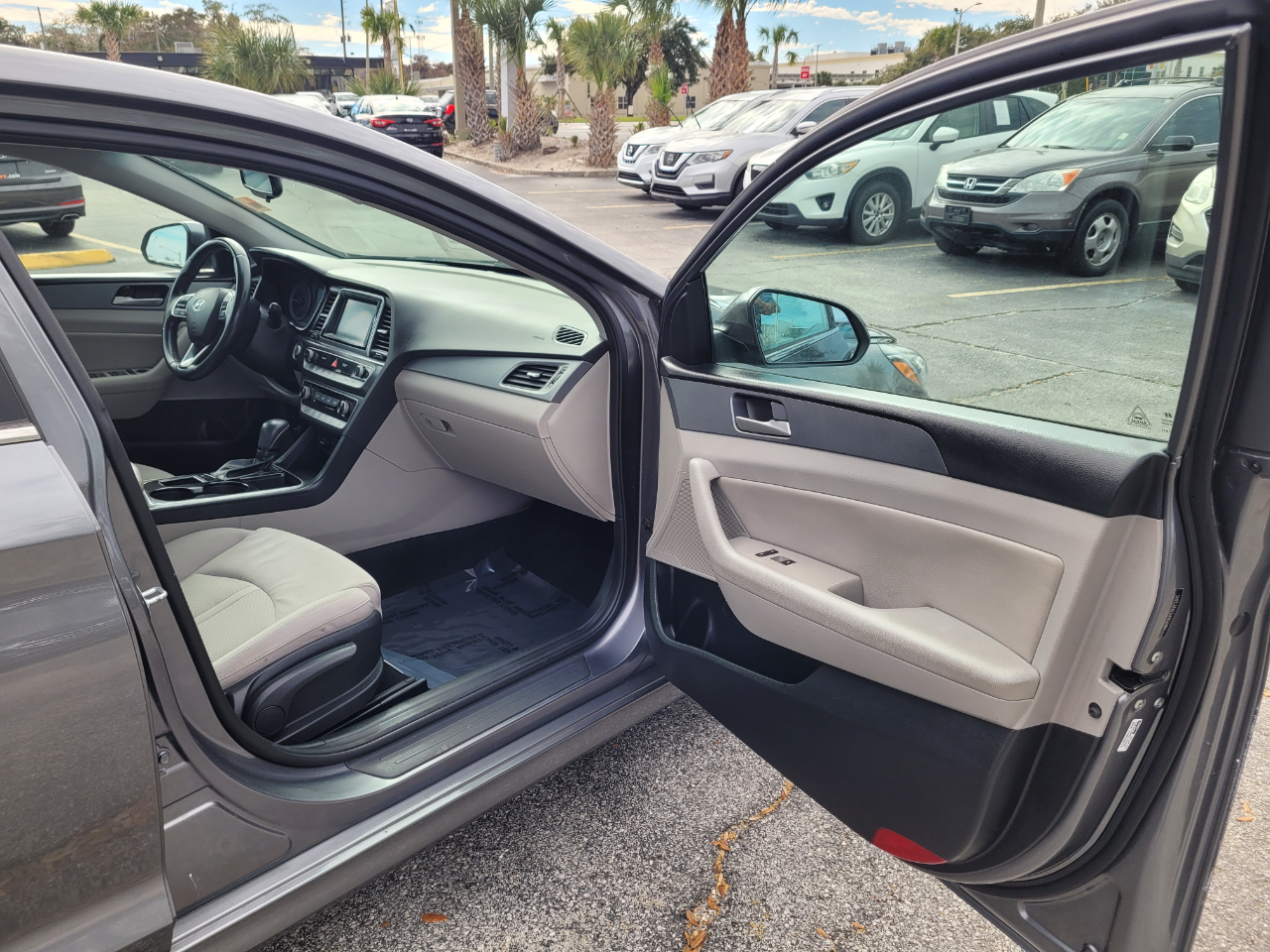 Hyundai Sonata SE 2.4L 2019