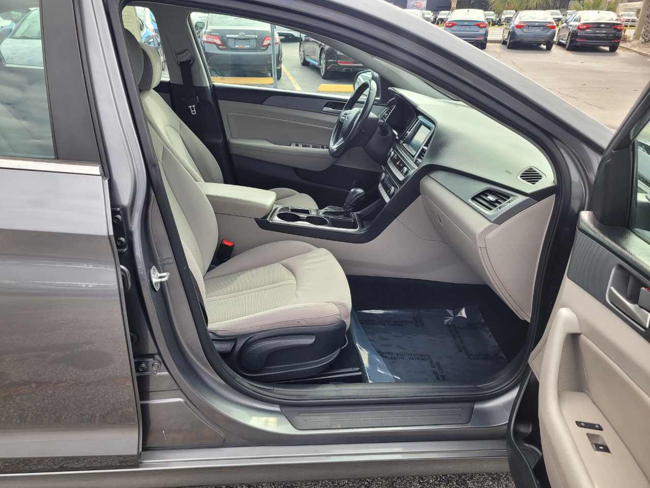 Hyundai Sonata SE 2.4L 2019