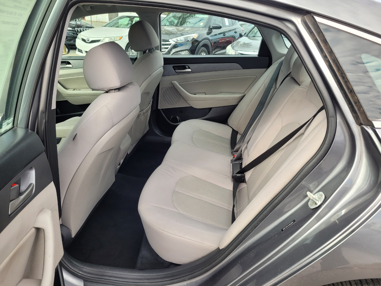 Hyundai Sonata SE 2.4L 2019