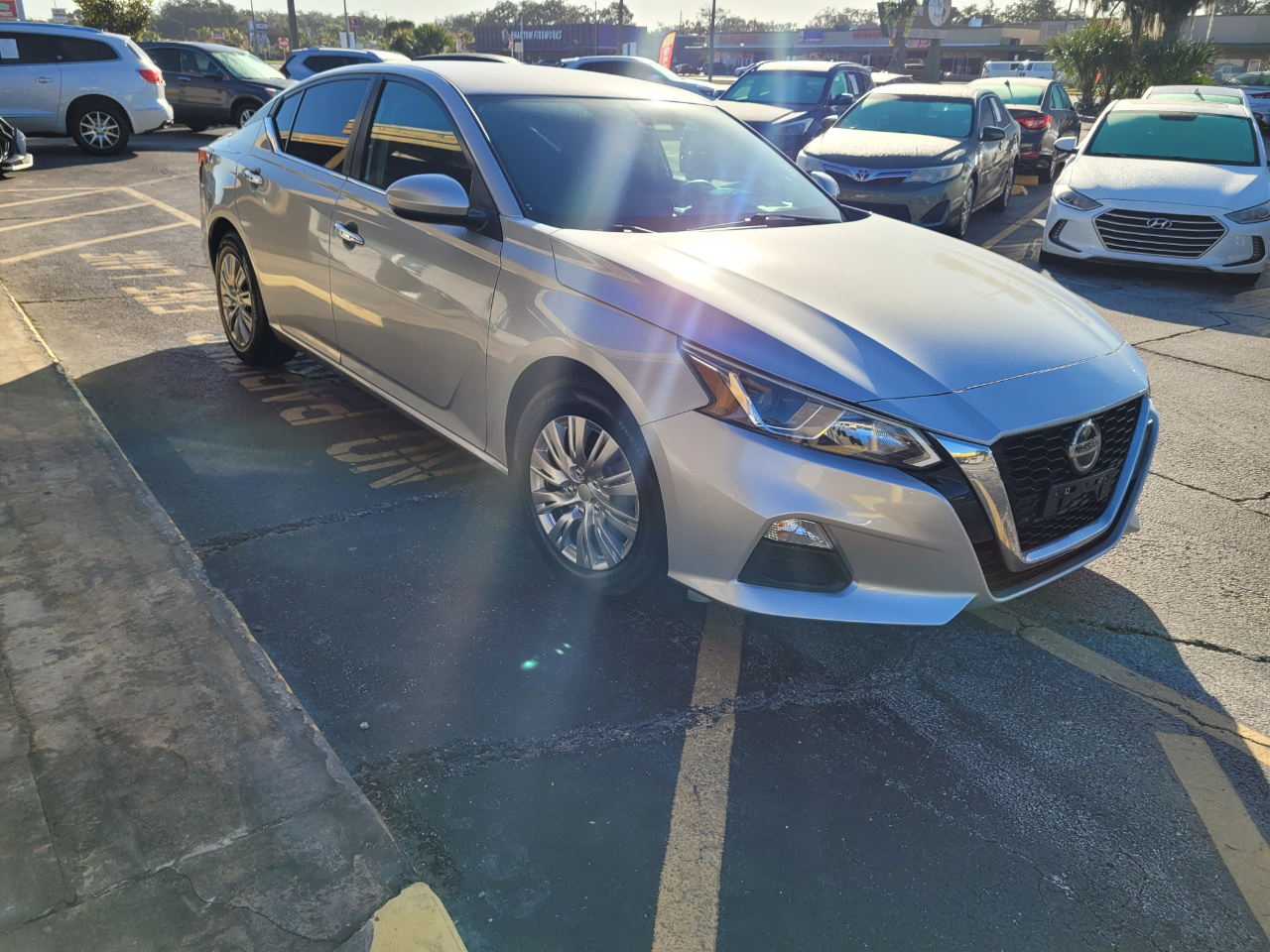 Nissan Altima 2.5 S Sedan 2020