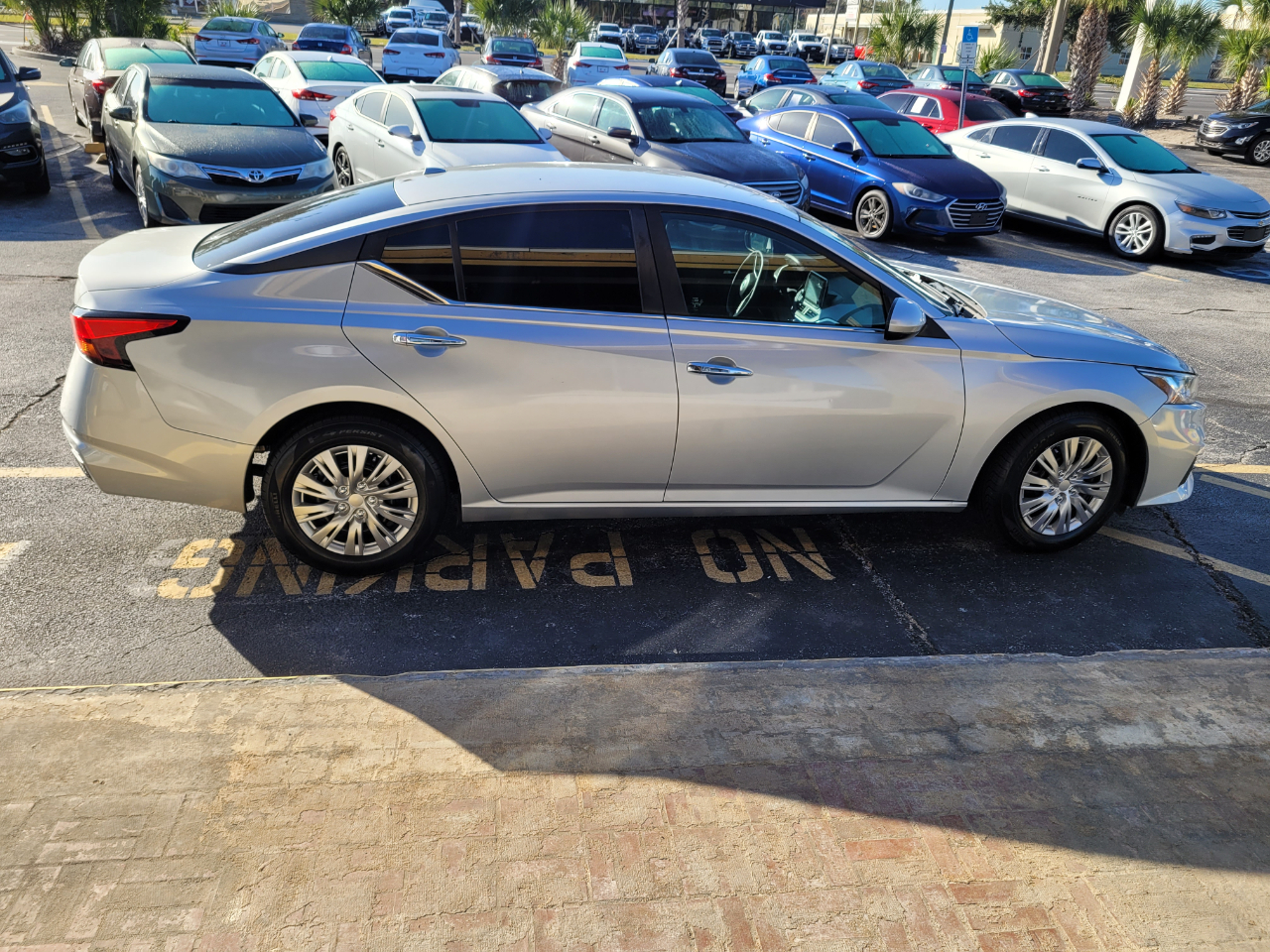 Nissan Altima 2.5 S Sedan 2020