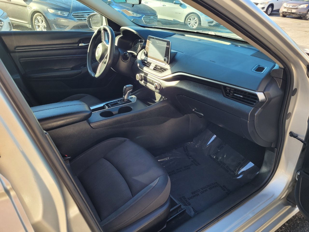 Nissan Altima 2.5 S Sedan 2020