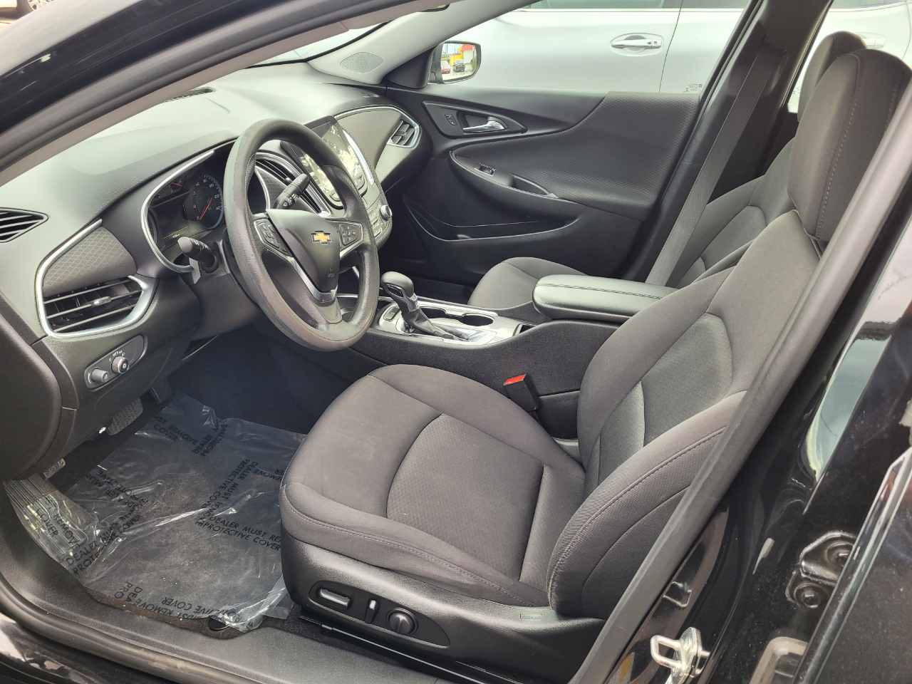 Chevrolet Malibu 4dr Sdn LT 2021