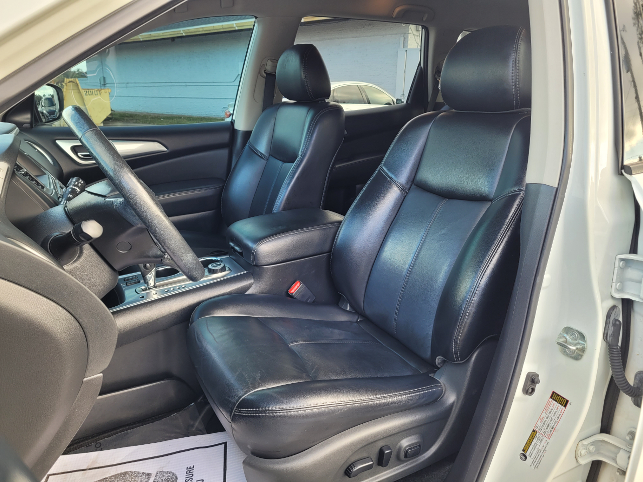 Nissan Pathfinder FWD SL 2020