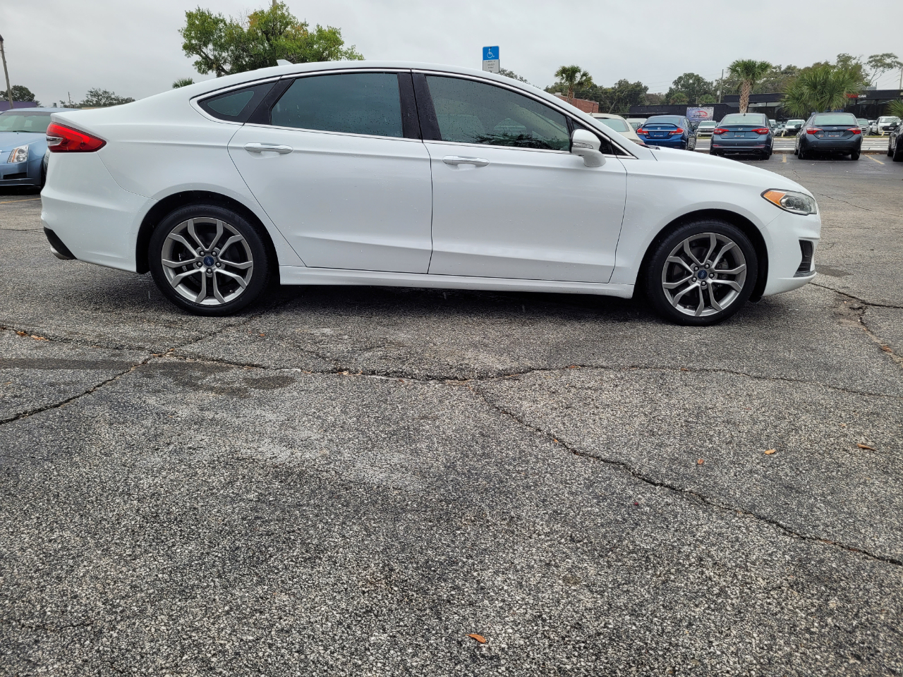 Ford Fusion SEL FWD 2020