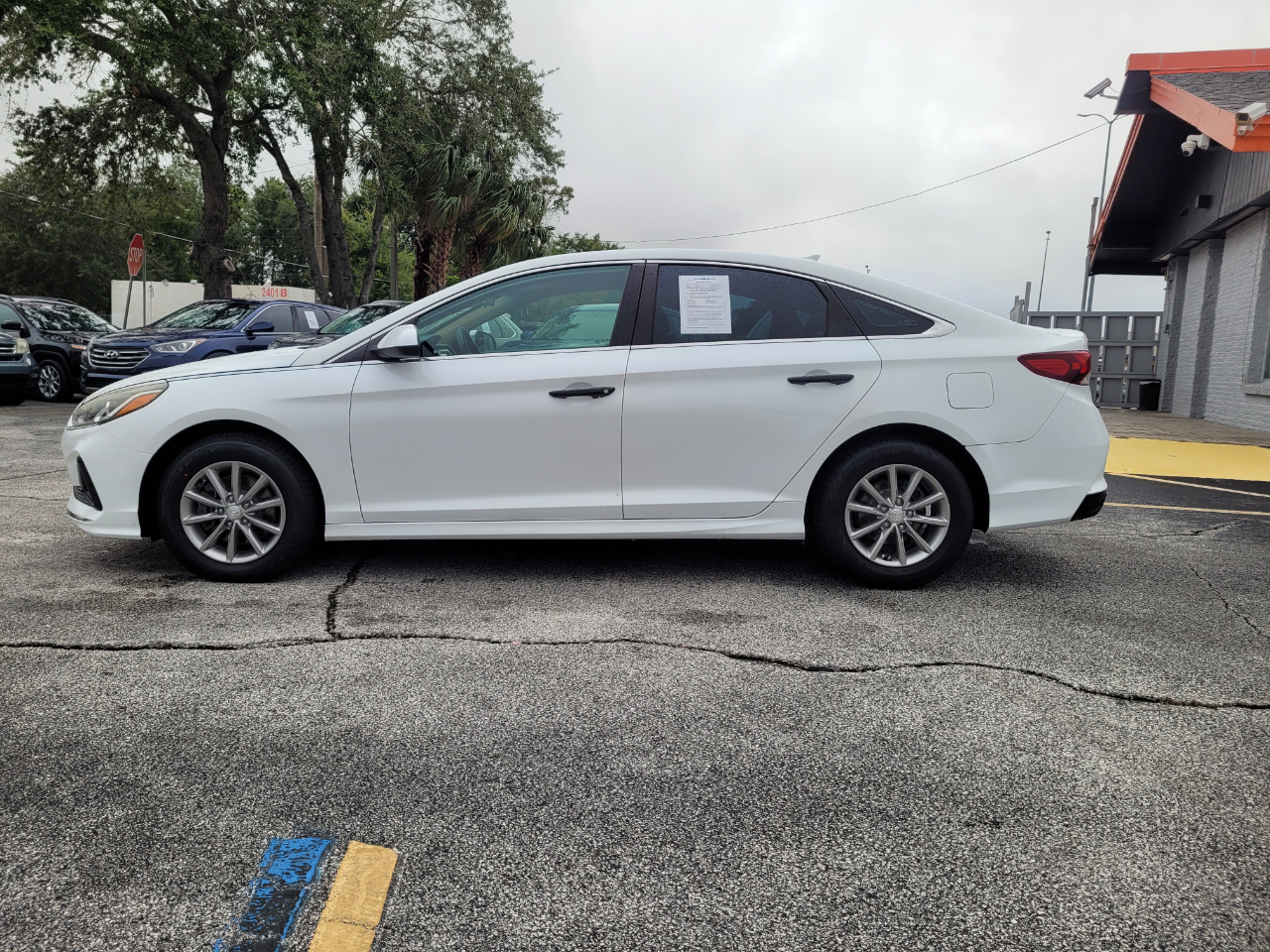 Hyundai Sonata SE 2.4L 2019