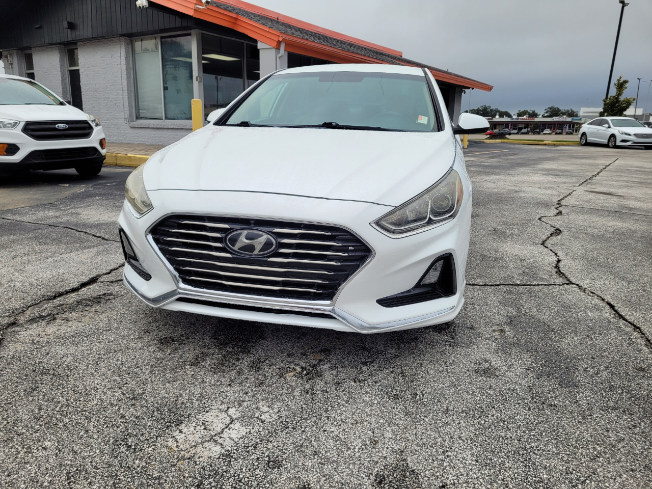 Hyundai Sonata SE 2.4L 2019