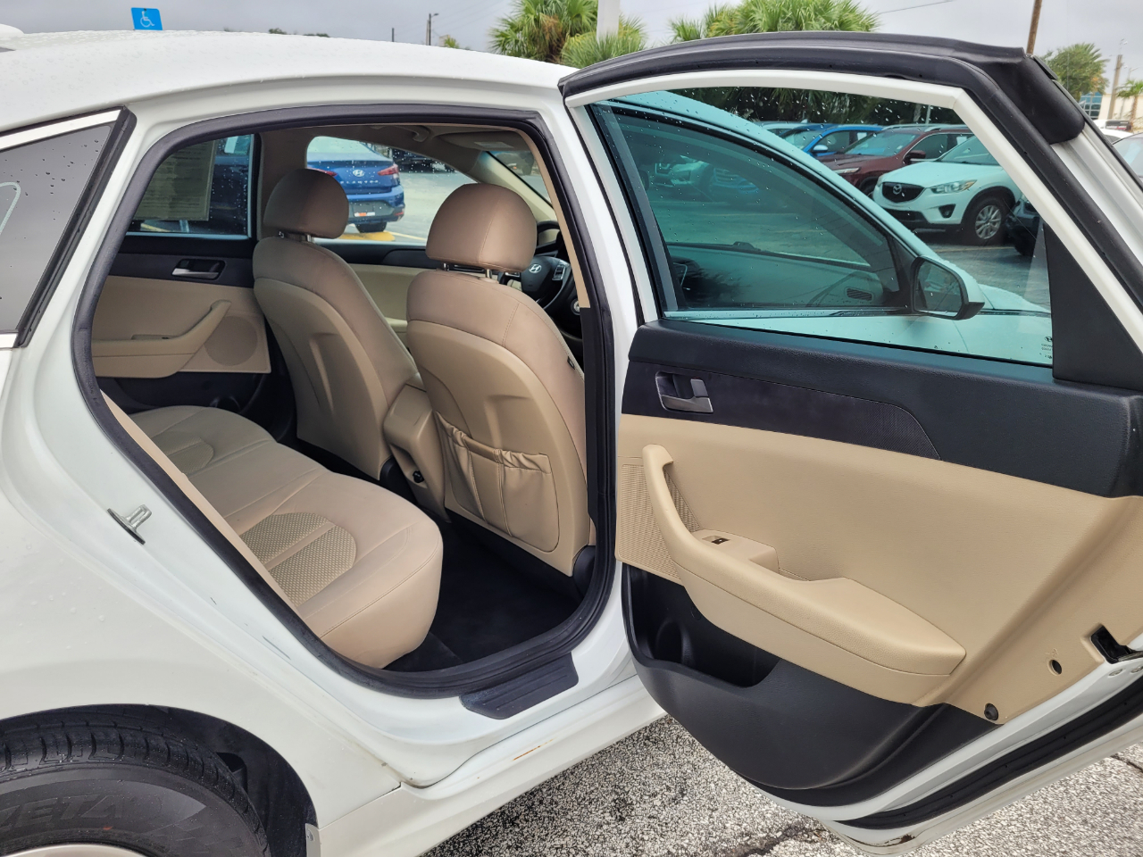 Hyundai Sonata SE 2.4L 2019