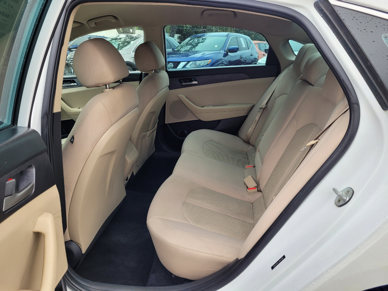 Hyundai Sonata SE 2.4L 2019