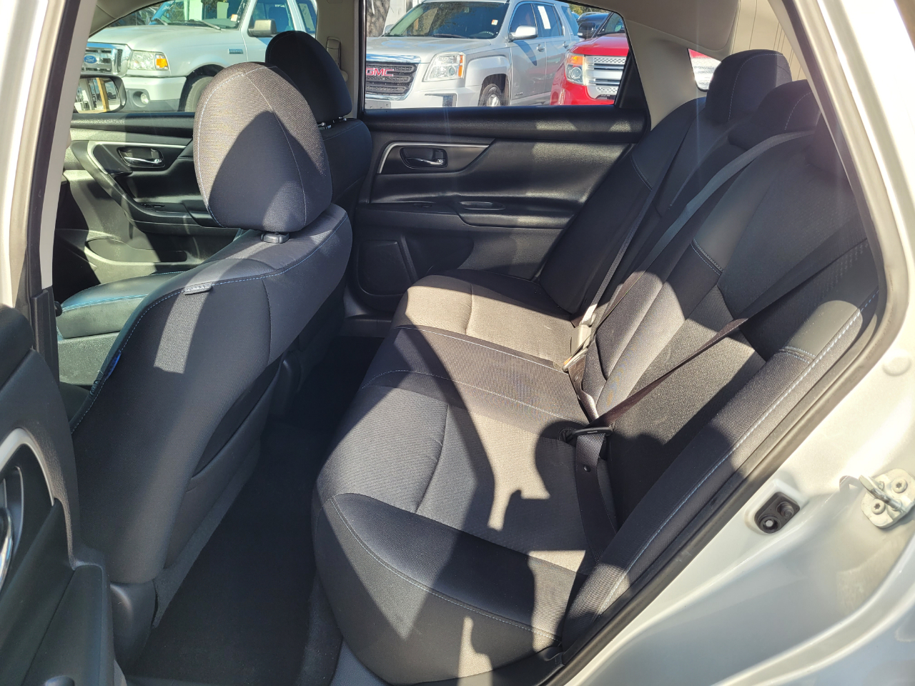 Nissan Altima 2.5 SR Sedan 2017