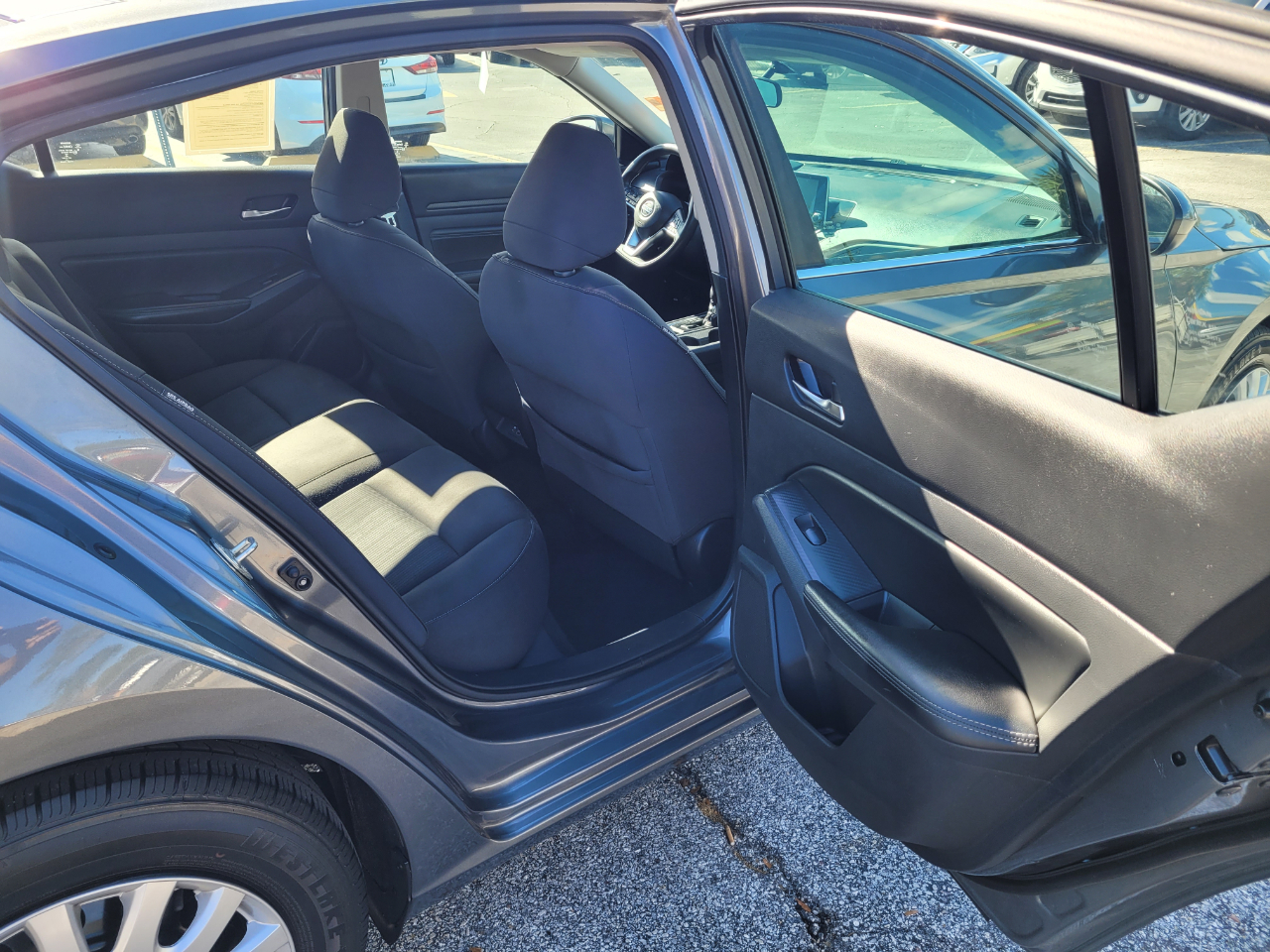 Nissan Altima 2.5 S Sedan 2020