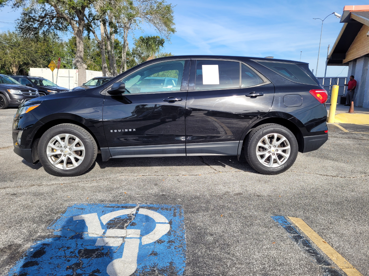 Chevrolet Equinox FWD 4dr LS w/1LS 2019