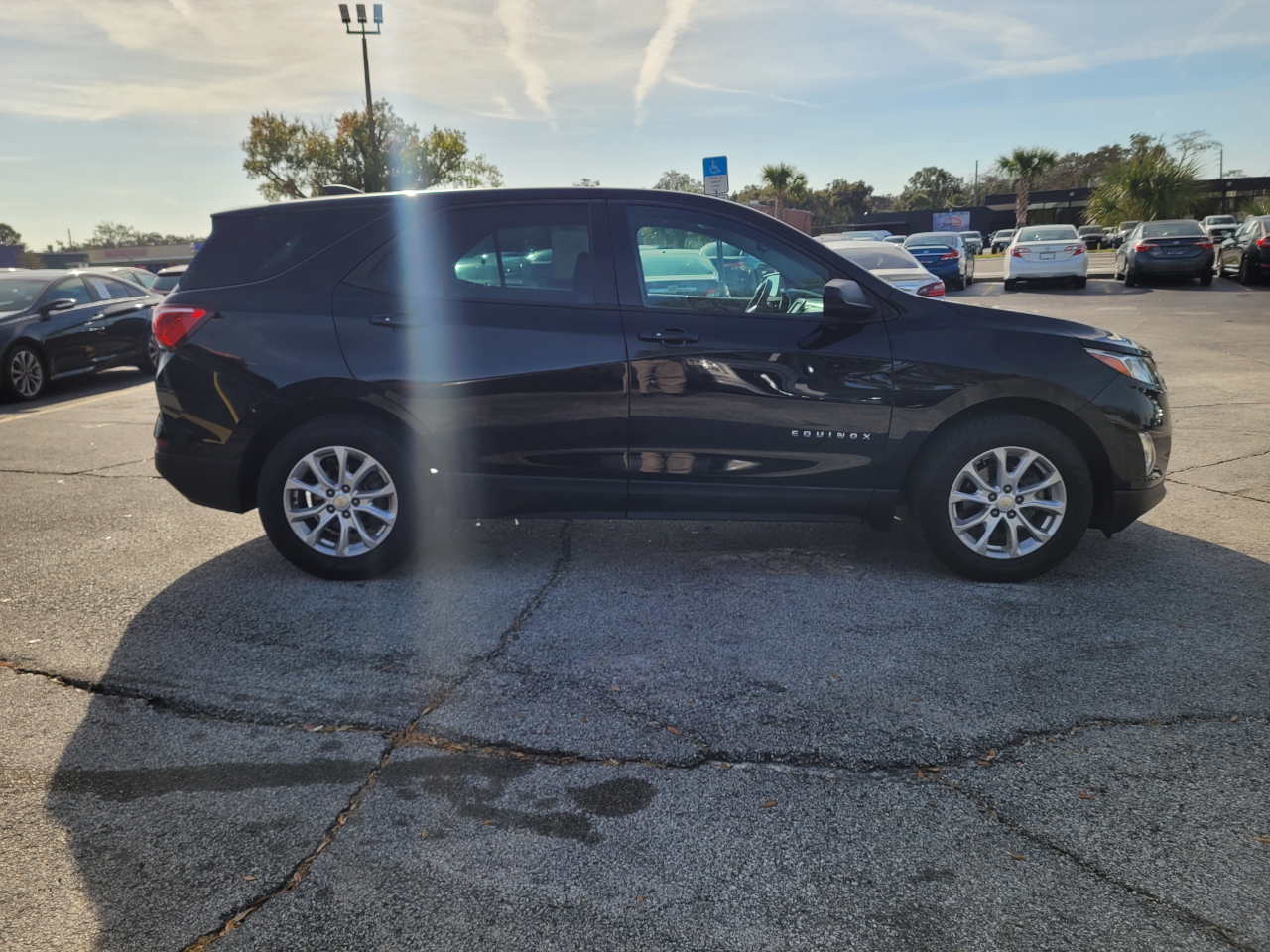 Chevrolet Equinox FWD 4dr LS w/1LS 2019