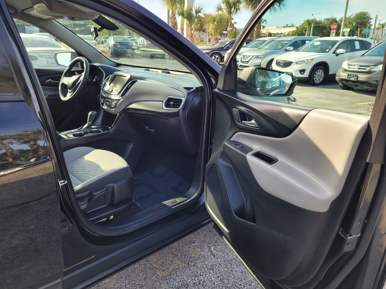 Chevrolet Equinox FWD 4dr LS w/1LS 2019