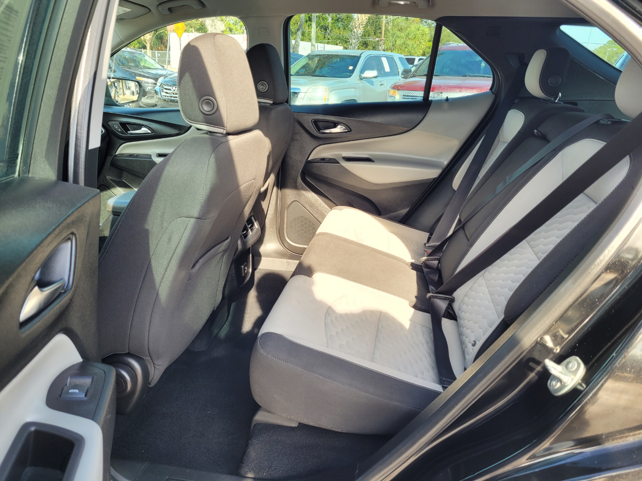 Chevrolet Equinox FWD 4dr LS w/1LS 2019