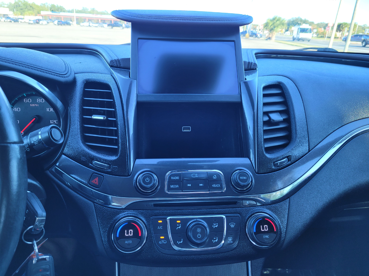 Chevrolet Impala 4dr Sdn LT w/1LT 2014