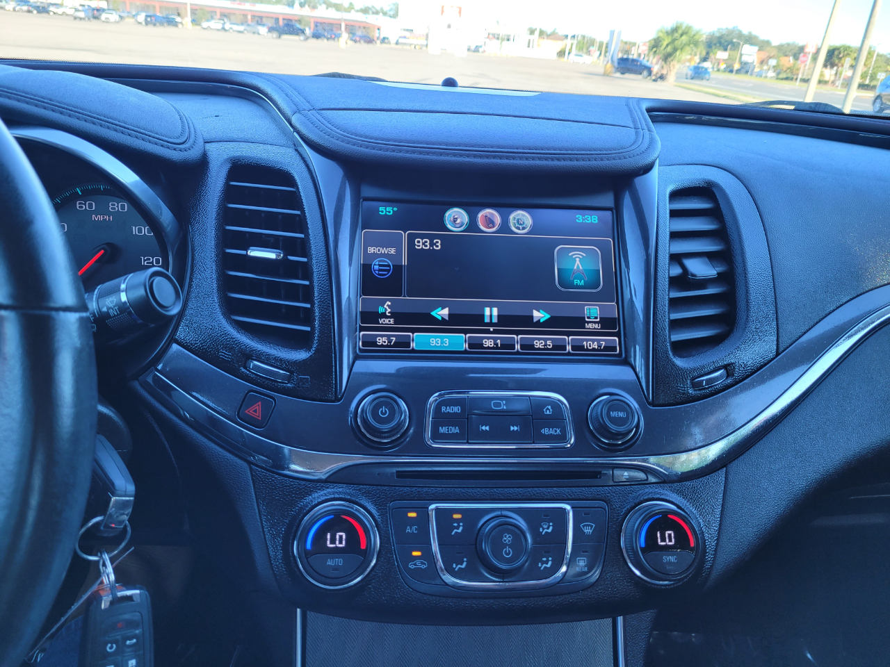 Chevrolet Impala 4dr Sdn LT w/1LT 2014