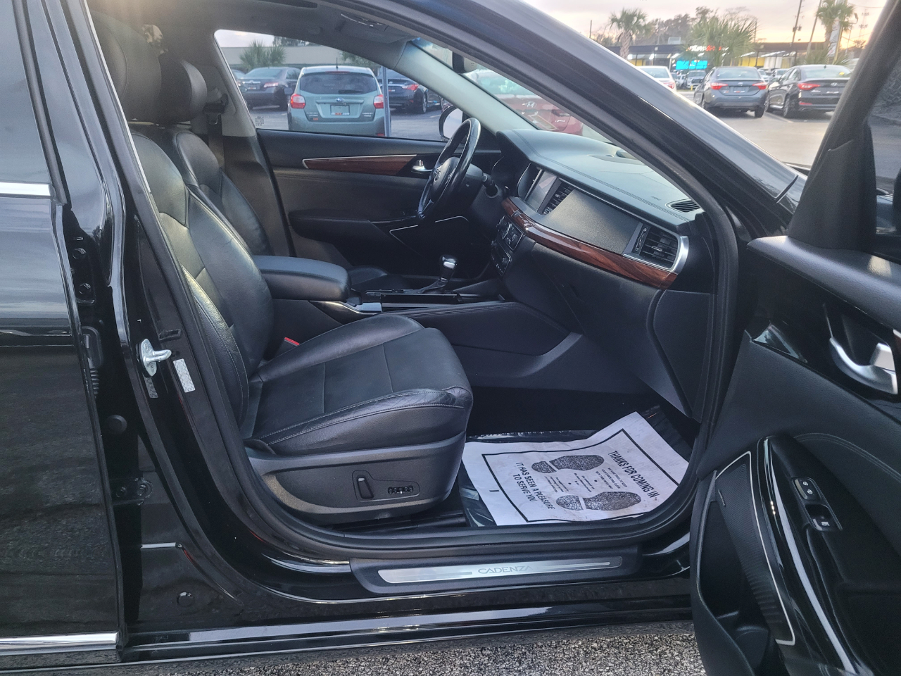 Kia Cadenza Premium Sedan 2017