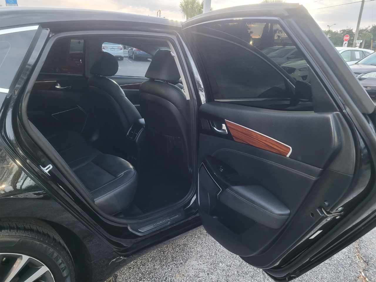 Kia Cadenza Premium Sedan 2017