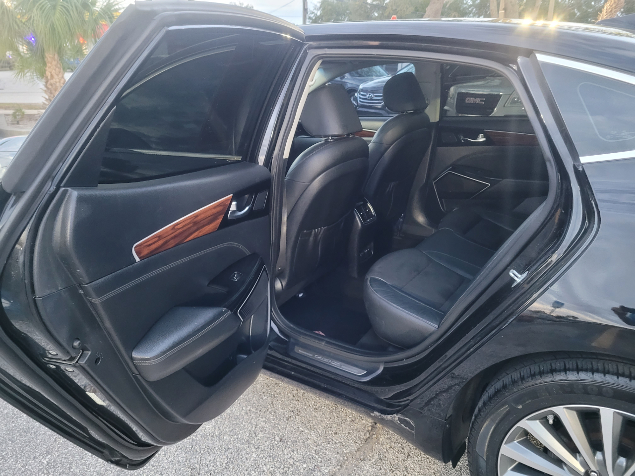 Kia Cadenza Premium Sedan 2017