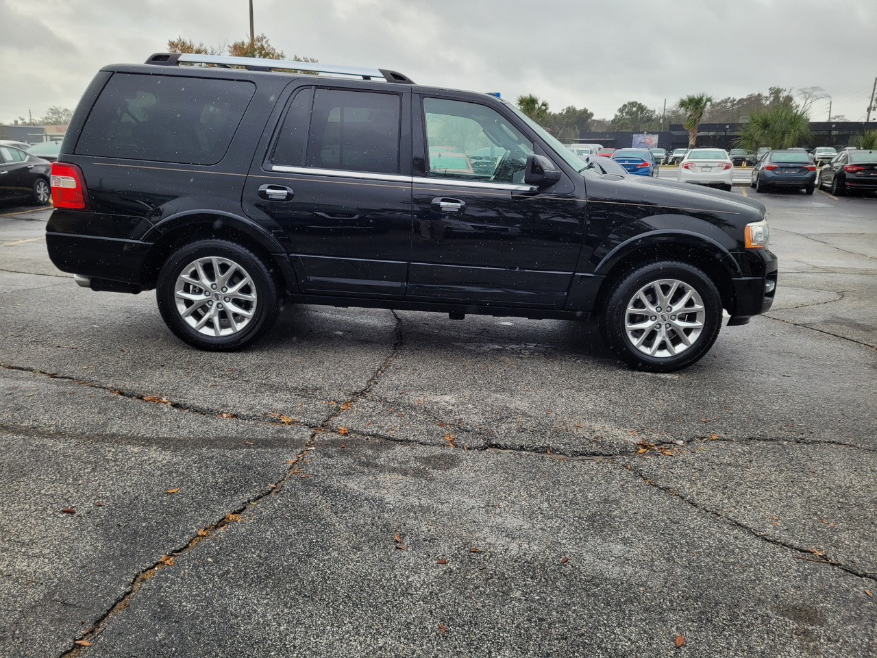 Ford Expedition 2WD 4dr Limited 2016