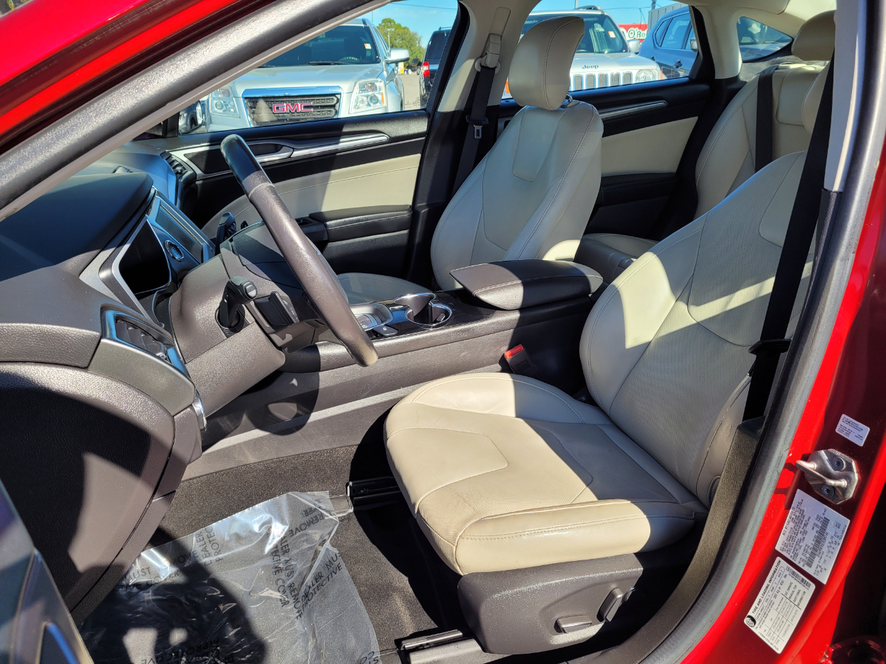 Ford Fusion 4dr Sdn Titanium FWD 2014