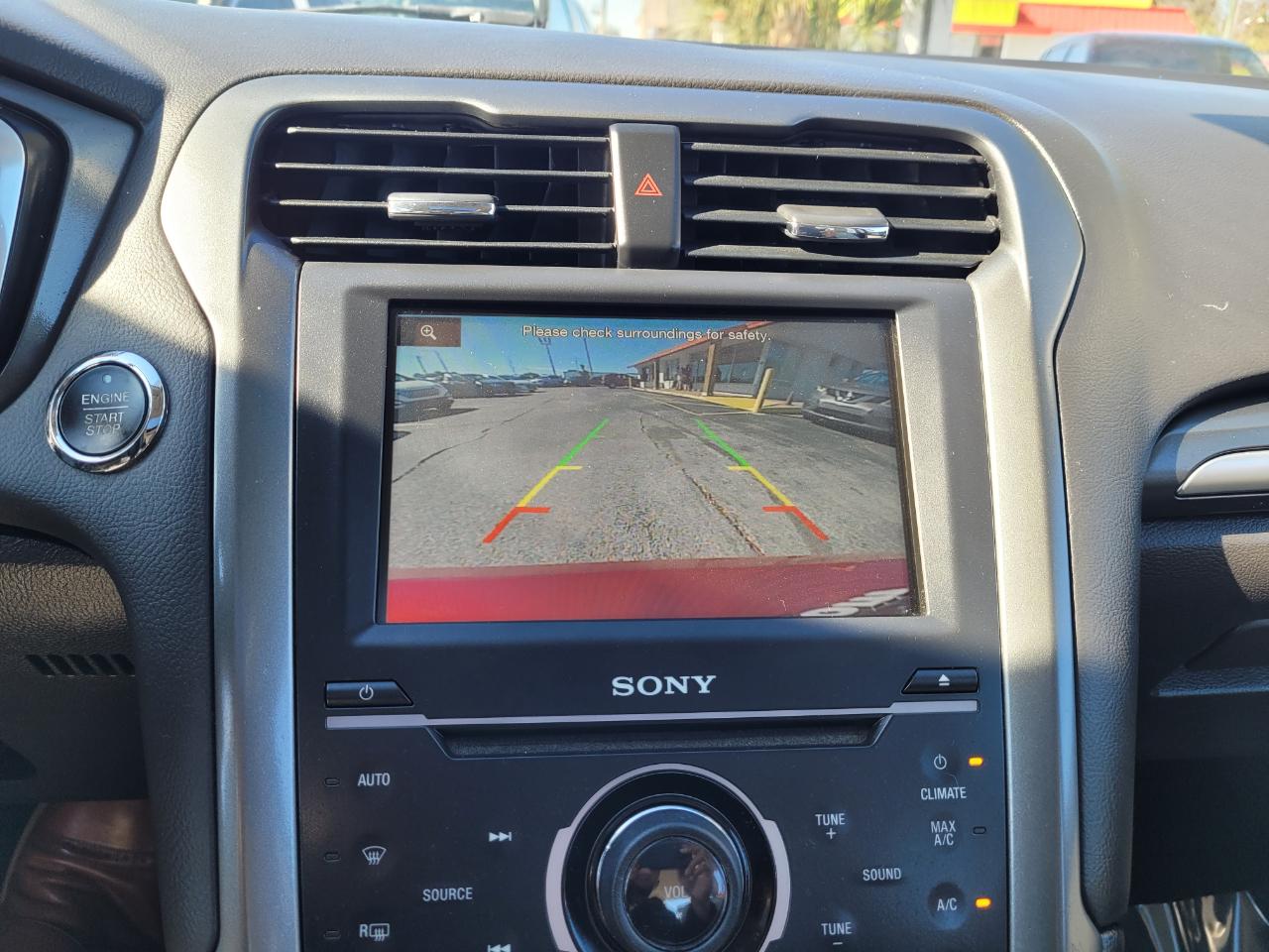 Ford Fusion 4dr Sdn Titanium FWD 2014