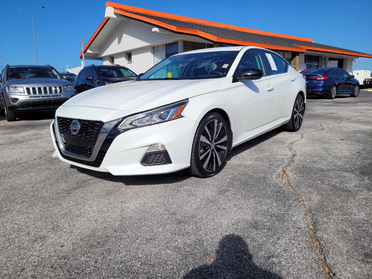 Nissan Altima 2.5 SR Sedan 2019