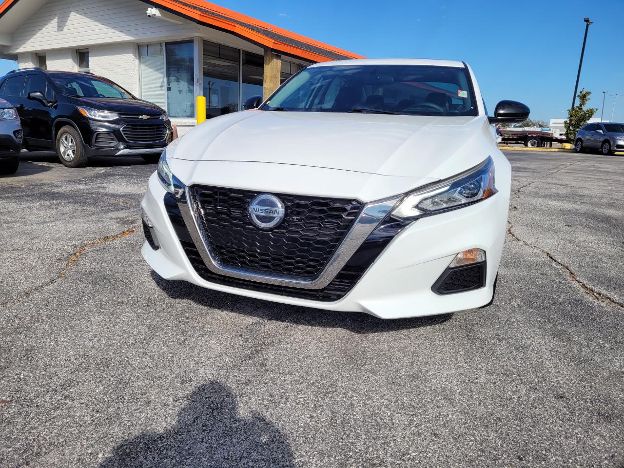 Nissan Altima 2.5 SR Sedan 2019