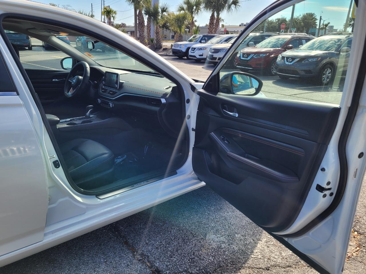 Nissan Altima 2.5 SR Sedan 2019