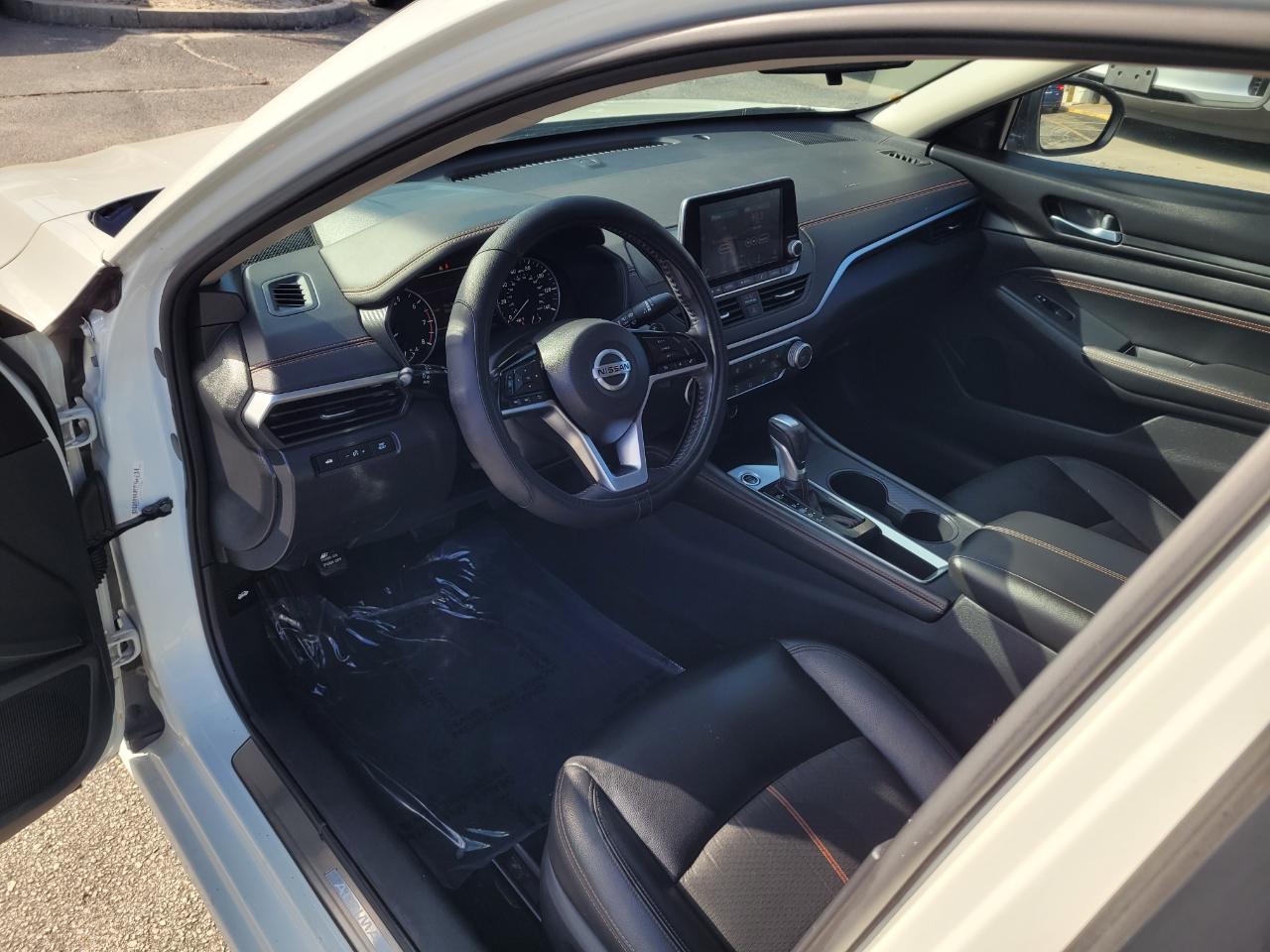 Nissan Altima 2.5 SR Sedan 2019