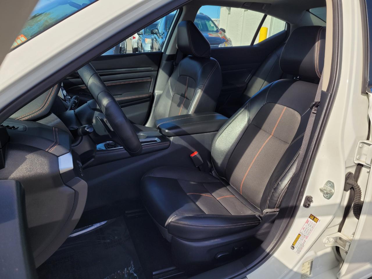 Nissan Altima 2.5 SR Sedan 2019