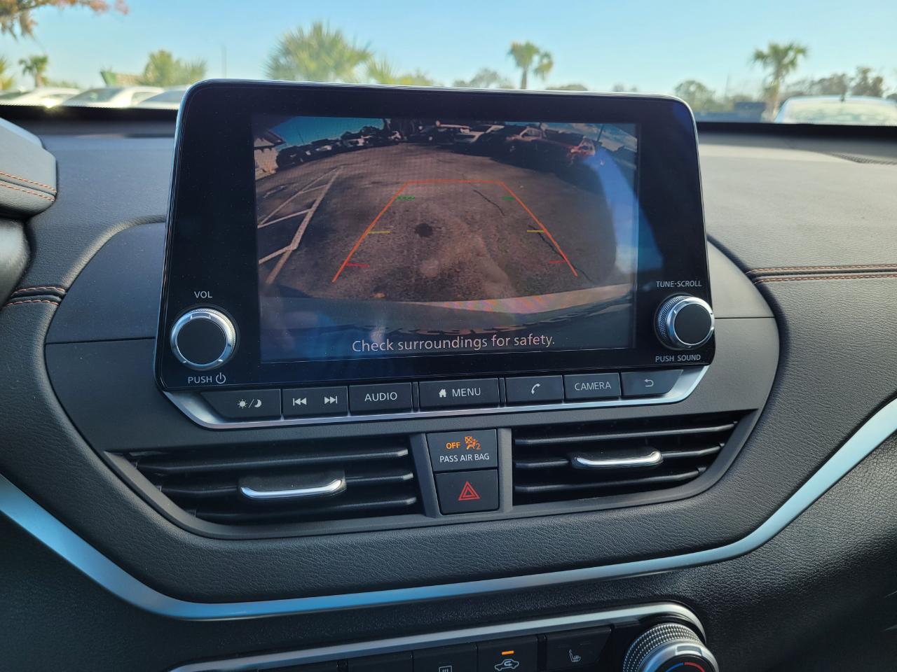 Nissan Altima 2.5 SR Sedan 2019