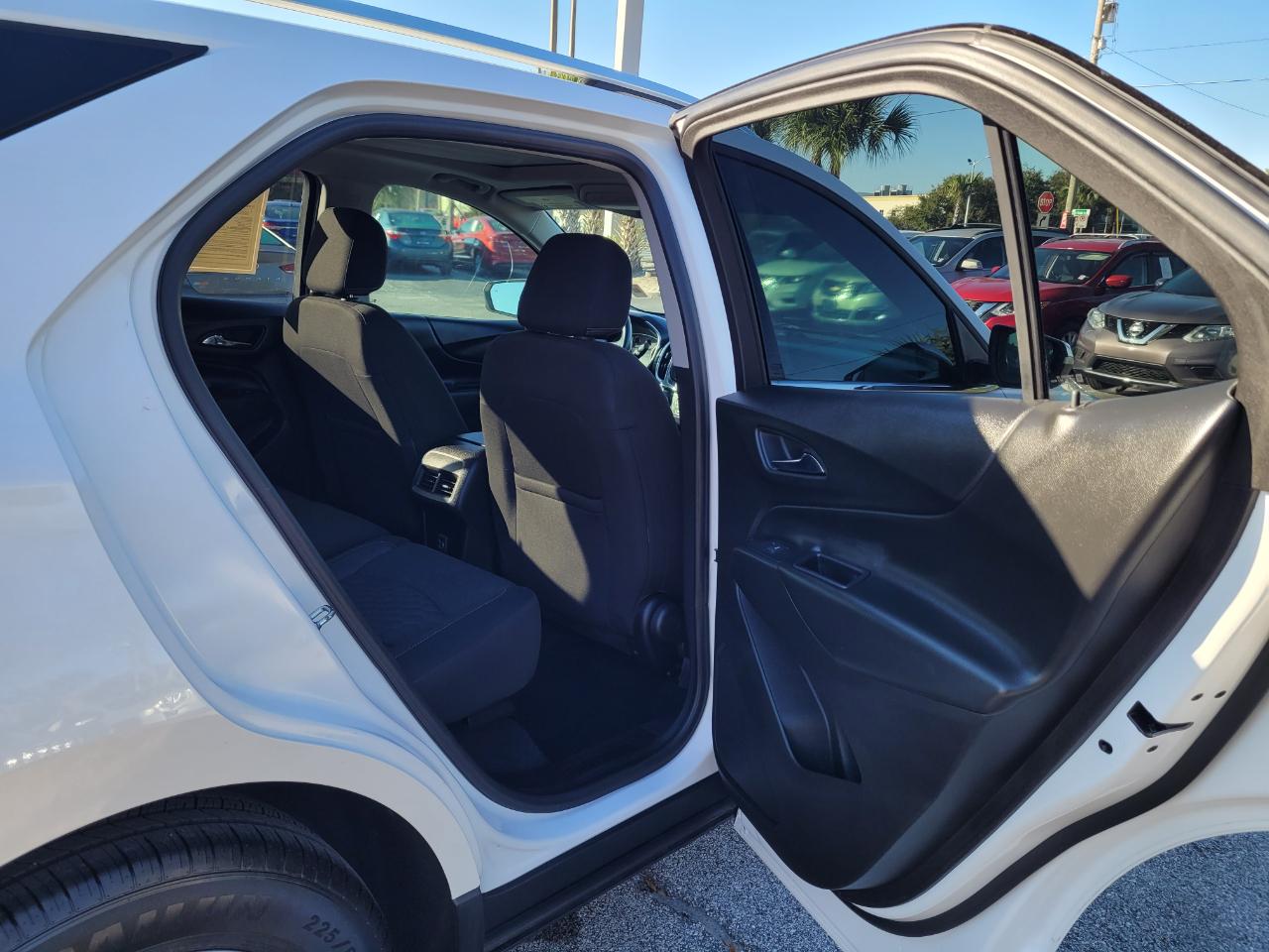 Chevrolet Equinox FWD 4dr LT w/1LT 2019