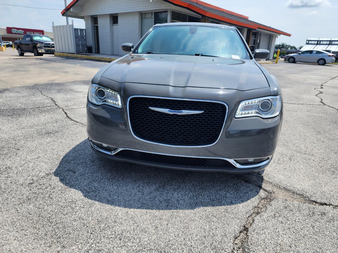 Chrysler 300 Touring L RWD 2018